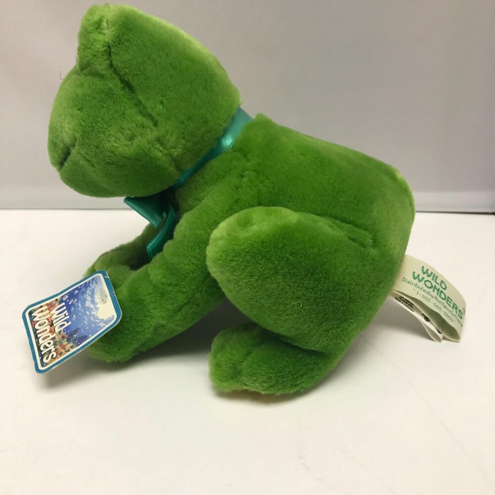 Vintage Wild Wonders Green Frog Toad Plush Stuffed Animal Soft Toy 7" Small - Picture 3 of 7